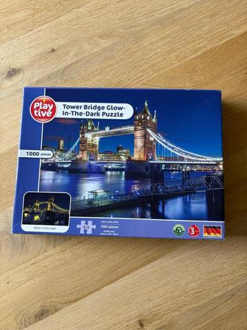 Tower Bridge Glow-in-the-Dark Puzzel - 1000 stukjes beschikbaar voor biedingen