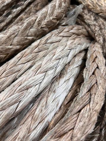 Gebruikte dyneema 32mm beschikbaar voor biedingen