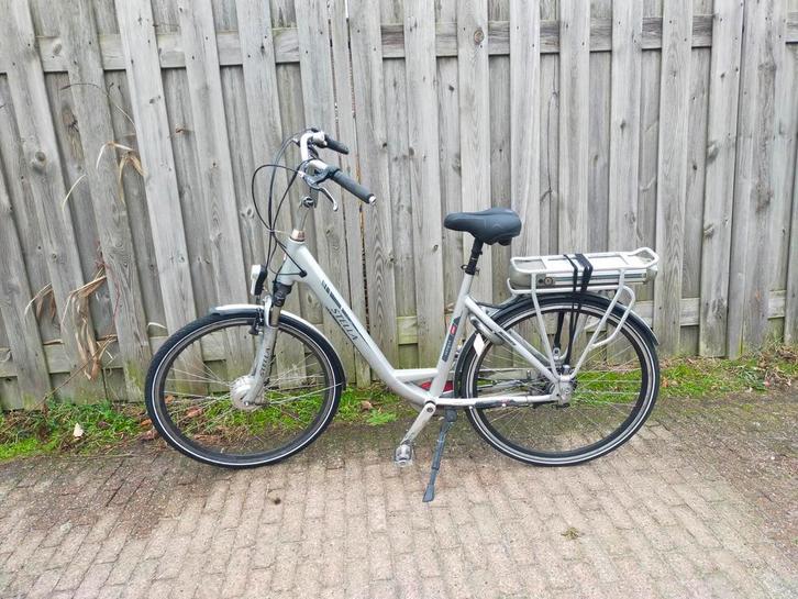 Stella Modena, motor defect, Fietsen en Brommers, Elektrische fietsen, Gebruikt, Overige merken, 51 tot 55 cm, Ophalen