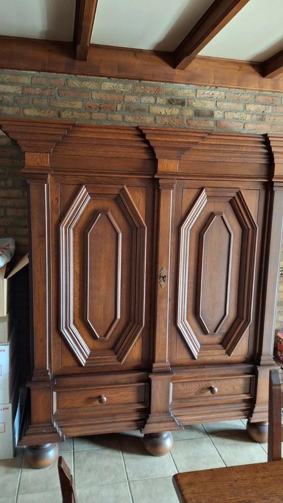 Prachtige eikenhouten kast, Huis en Inrichting, Kasten | Overige, Zo goed als nieuw, Ophalen