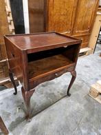 Antiek tafeltje: Nachtkastje, thee- of naaitafel, Huis en Inrichting, Minder dan 55 cm, Gebruikt, Onbekend, Ophalen of Verzenden