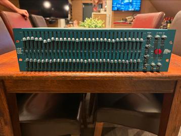 BSS fcs 966 2x 31 bands equalizer beschikbaar voor biedingen