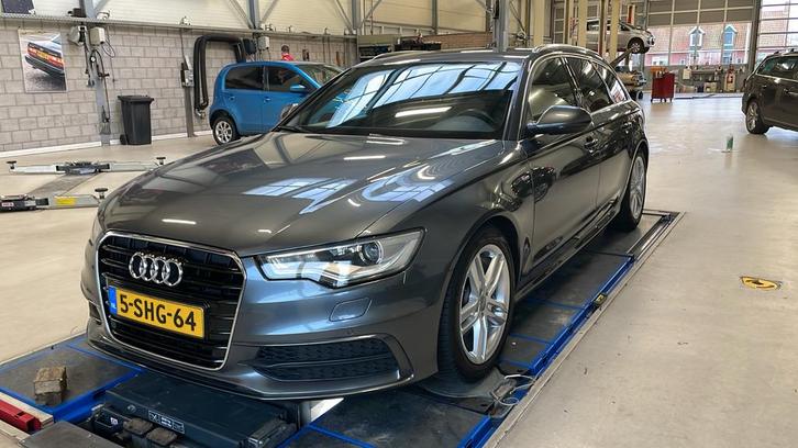 Audi A6 2.0 Tfsi 132KW Avant Multitr 2013 Grijs, Auto's, Audi, Particulier, A6, Benzine, A, Stationwagon, Automaat, Origineel Nederlands
