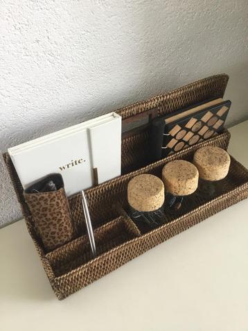Birma riet bureau organizer 40,5 x 14 x 21 cm. beschikbaar voor biedingen