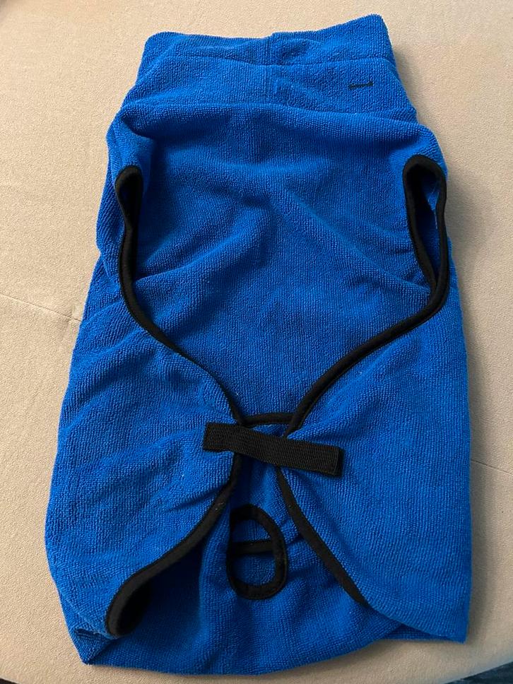 Honden droogjas/slaapjas/buitenjas, Dieren en Toebehoren, Hondenkleding, Zo goed als nieuw, Hondenjas, Ophalen of Verzenden