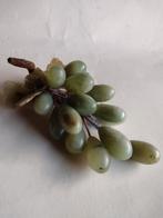 antieke albast groene druiventros / lengte 20 cm, Verzenden