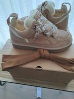 UGG Lowmel (40), Kleding | Dames, Schoenen, Ophalen of Verzenden, Nieuw, Pantoffels of Sloffen