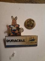 Duracell Konijn Frankrijk '98 voetbal pin, Verzamelen, Speldjes, Pins en Buttons, Ophalen of Verzenden, Zo goed als nieuw, Sport