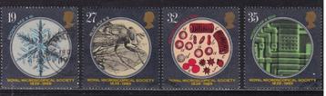 438 - Engeland michel 1218/1221 gestempeld , 150 jaar koni beschikbaar voor biedingen
