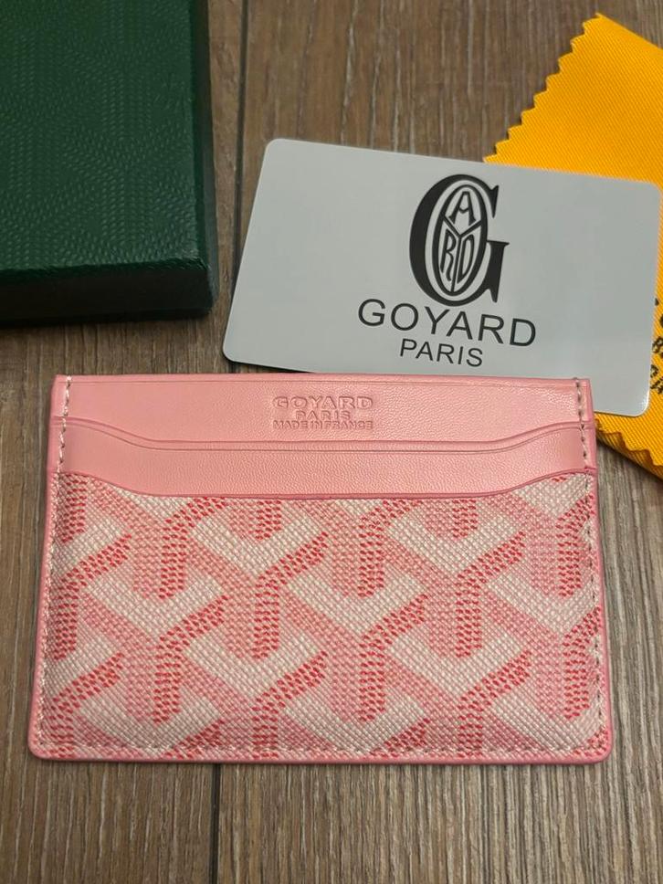 Stijlvolle pasjeshouder, Sieraden, Tassen en Uiterlijk, Portemonnees, Zo goed als nieuw, Overige merken, Roze, Leer, Ophalen of Verzenden