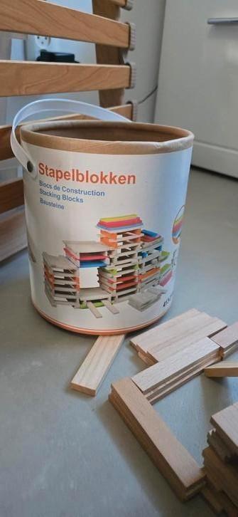 Stapelblokken 200  beschikbaar voor biedingen