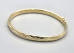 Gouden bewerkte slavenarmband veiligheidsslot. 2025/623., Sieraden, Tassen en Uiterlijk, Armbanden, ., Ophalen of Verzenden, Zo goed als nieuw