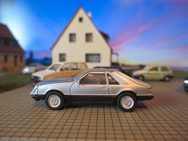 Ford Mustang III - Herpa ( Made in Hong Kong )grijs-metallic, Hobby en Vrije tijd, Modelauto's | 1:87, Zo goed als nieuw, Auto