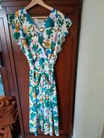 Midi, zwierige, overslag jurk maat XL / 44, Kleding | Dames, Jurken, Ophalen of Verzenden, Zo goed als nieuw, Onder de knie