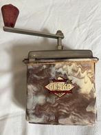 Geska Handkoffiemolen Bakeliet - Vintage, Ophalen of Verzenden, Gebruikt