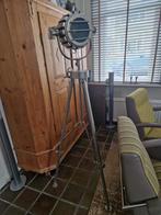 Industrieele vloerlamp, Huis en Inrichting, Lampen | Vloerlampen, Ophalen, Zo goed als nieuw, Metaal, 150 tot 200 cm