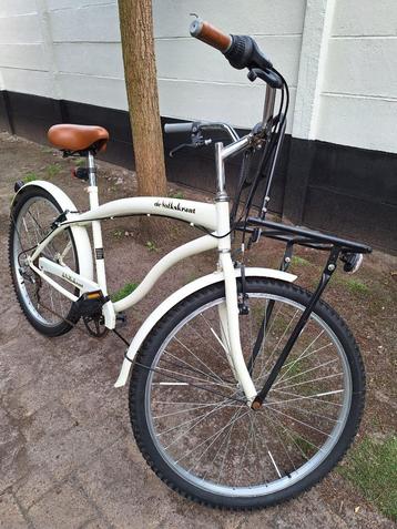 Fiets met voordrager retro stijl creme off-white beige beschikbaar voor biedingen