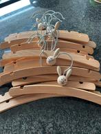 Houten kledinghangers - baby, Ophalen of Verzenden, Zo goed als nieuw