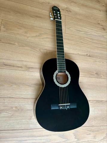 LaPaz classical guitar black beschikbaar voor biedingen
