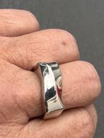 Zilveren golvende ring, Gebruikt, 19 tot 20, Ophalen of Verzenden, Dame