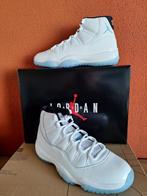 AIR JORDAN 11 "LEGEND BLUE" (2024) - maat 45½ - nieuw!, Wit, Nieuw, Ophalen of Verzenden, Sneakers of Gympen