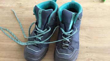 Bergschoenen maat 37 beschikbaar voor biedingen
