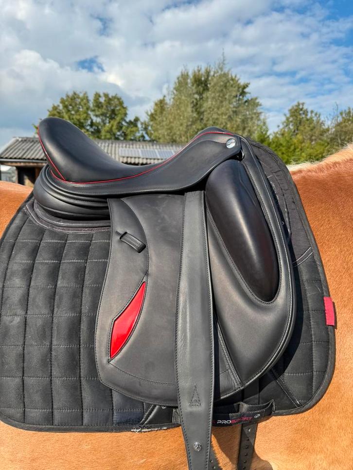 Nieuwe erreplus zadels, Dieren en Toebehoren, Paarden en Pony's | Zadels, Zo goed als nieuw, Dressuur, Ophalen of Verzenden
