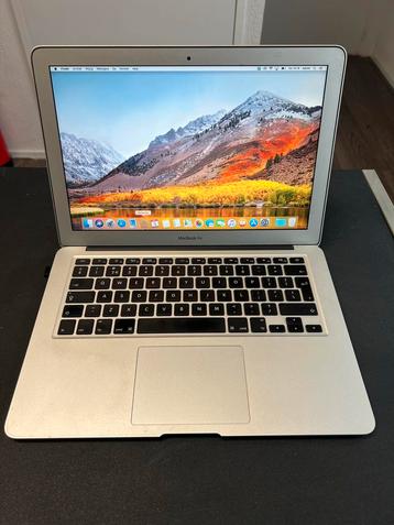 Macbook Air A1369 - Defect: Toetsen 0 en P werken niet beschikbaar voor biedingen