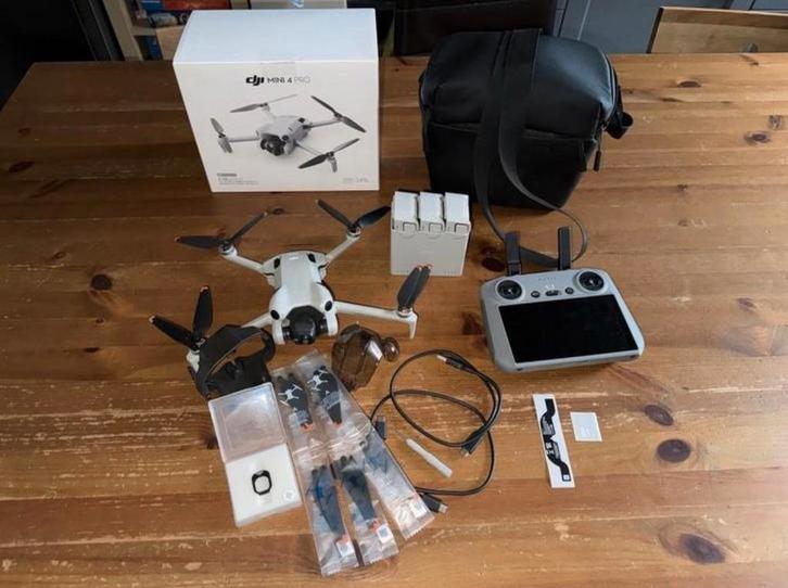 DJI Mini 4 Pro Fly More Combo met DJI RC 2 smart controller, Audio, Tv en Foto, Drones, Zo goed als nieuw, Ophalen of Verzenden