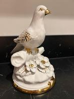 Vintage Porseleinen beeld - Wit met goud, Ophalen of Verzenden