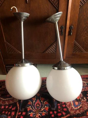 Vintage bol lamp, zilverkleurige armatuur beschikbaar voor biedingen