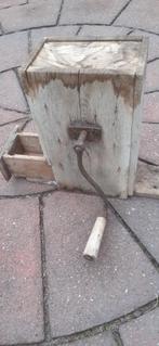 Antieke Molen wie kent deze., Ophalen