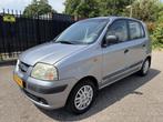 Hyundai Atos 1.1i Active Cool Airco/PDC/CV/StrBkr (bj 2006), Voorwielaandrijving, Stof, Zwart, 4 cilinders