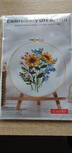 Borduurpakketjes 4 stuks, Hobby en Vrije tijd, Ophalen of Verzenden