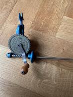 Antieke Mattson Mora spoelwinder, Hobby en Vrije tijd, Spinnewielen en Spinnen, Ophalen of Verzenden