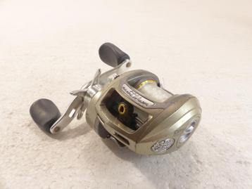 OP ZOEK!! baitcasting reel/molen rechtshandig beschikbaar voor biedingen