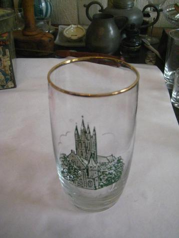 glas prinsenhof met oude kerk delft souvenir beschikbaar voor biedingen