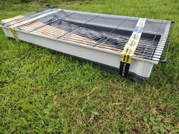 Konijn/cavia kooi (merk ferplast/naam Krolic) in goede staat beschikbaar voor biedingen