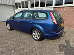 Ford Focus 1.6 16V 100PK 2010 Blauw, Auto's, 1596 cc, 15 km/l, 4 cilinders, Blauw