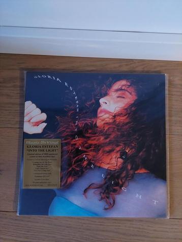 Gloria Estefan - Into the Light lp blauw limited edition beschikbaar voor biedingen