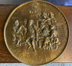 Geel koperen wandbord. Doorsnee 30 cm., Antiek en Kunst, Antiek | Koper en Brons, Ophalen of Verzenden, Koper