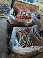 Rietvorsten / Nokvorsten, Ophalen, Gebruikt, Steen of Klei, Dakpannen