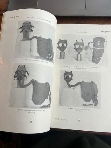 WO2 Amerikaans gasmasker technisch voorschrift type reparati beschikbaar voor biedingen
