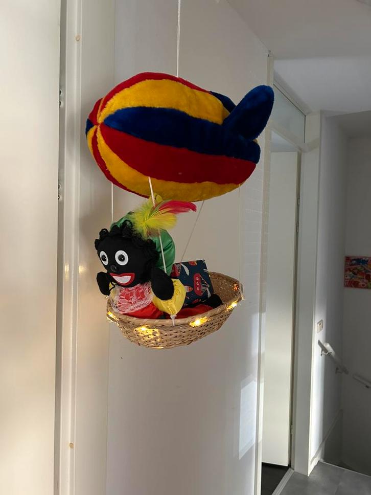 Zwarte piet zeppelin met verlichting, Diversen, Sinterklaas, Gebruikt, Ophalen of Verzenden