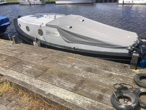 Slepertje met kajuit dieselmotor, Watersport en Boten, Motorboten en Motorjachten, Gebruikt, Staal, 6 tot 9 meter, Diesel, Binnenboordmotor