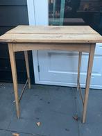 Brocante geleefd oud tafeltje 59x40 .Hoog 75 cm, Ophalen