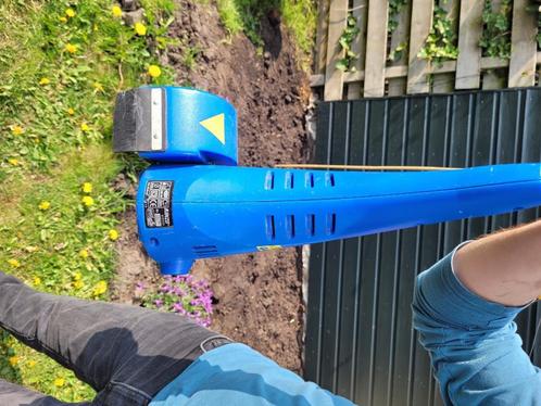 Onkruid voegenborstel Kinzo 11T777, Tuin en Terras, Onkruidbranders, Gebruikt, Ophalen