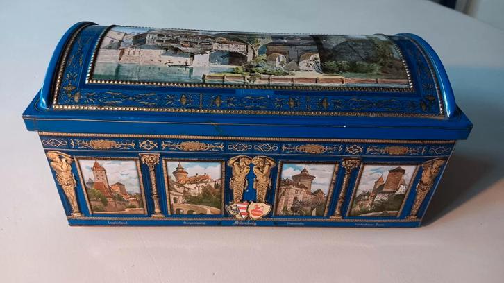 Oud koekblik met afbeeldingen van Neurenberg.
Lebkuchen, Verzamelen, Blikken, Gebruikt, Koek(jes), Ophalen of Verzenden