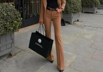 Elegante beige pantalon Zara, rechte pijp, maat M, nieuw! beschikbaar voor biedingen
