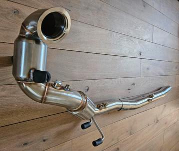 Uitlaat downpipe 200 cells opf VOLKSWAGEN AUDI SEAT 4WD ZIE beschikbaar voor biedingen